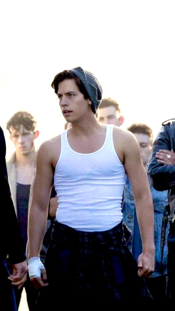 giugrrt's tweet photo. Nessuno: guardo @CW_Riverdale per la trama
La trama: https://t.co/GMEFjKTXl3