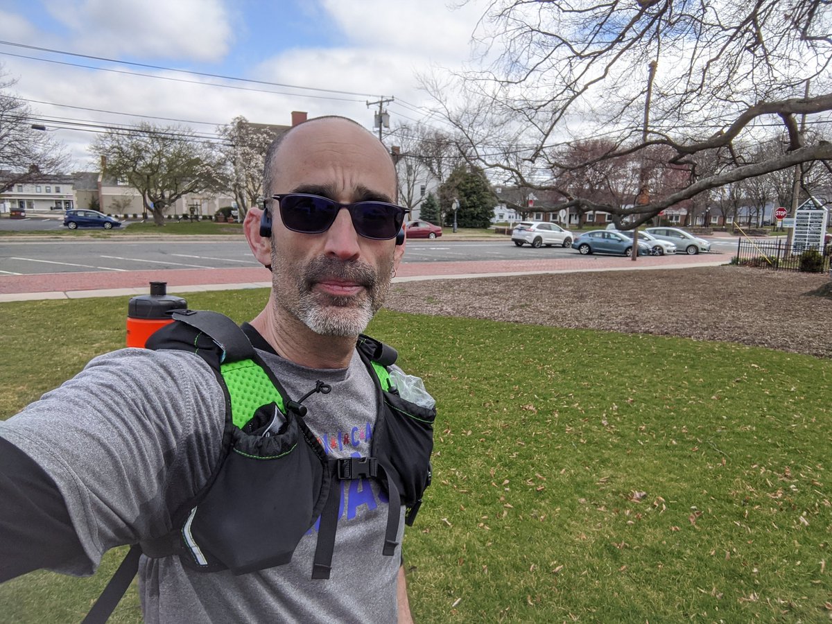 CTRunner21's tweet photo. 15 miles using 30 seconds-30 seconds interval. #CrohnsWarrior #CrohnsSucks @AfterShokz #ShokzMiles #ShokzSquad @BibRave #BibRavePro @RunHMF #teamHMF @Orangemud #EveryDayDirt @badassorg #amBADASSador @hokaoneone #TimeToFly #Bondi6 @nuunhydration #Nuunlife @achillesconnecticut https://t.co/ys9QeJJLWj