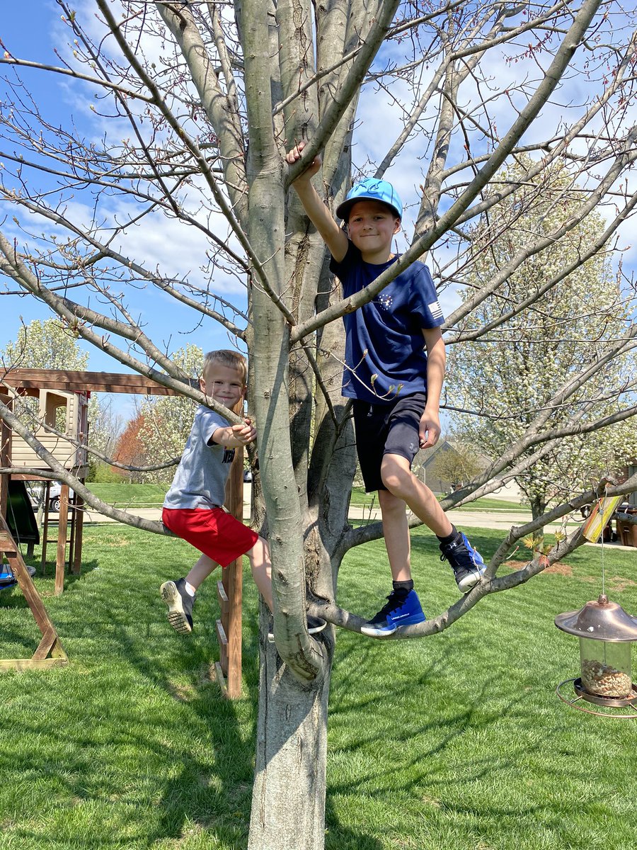 jellysid92's tweet photo. @KEWildcats  missing school but enjoying the outdoors. https://t.co/dlkQKZpWBS