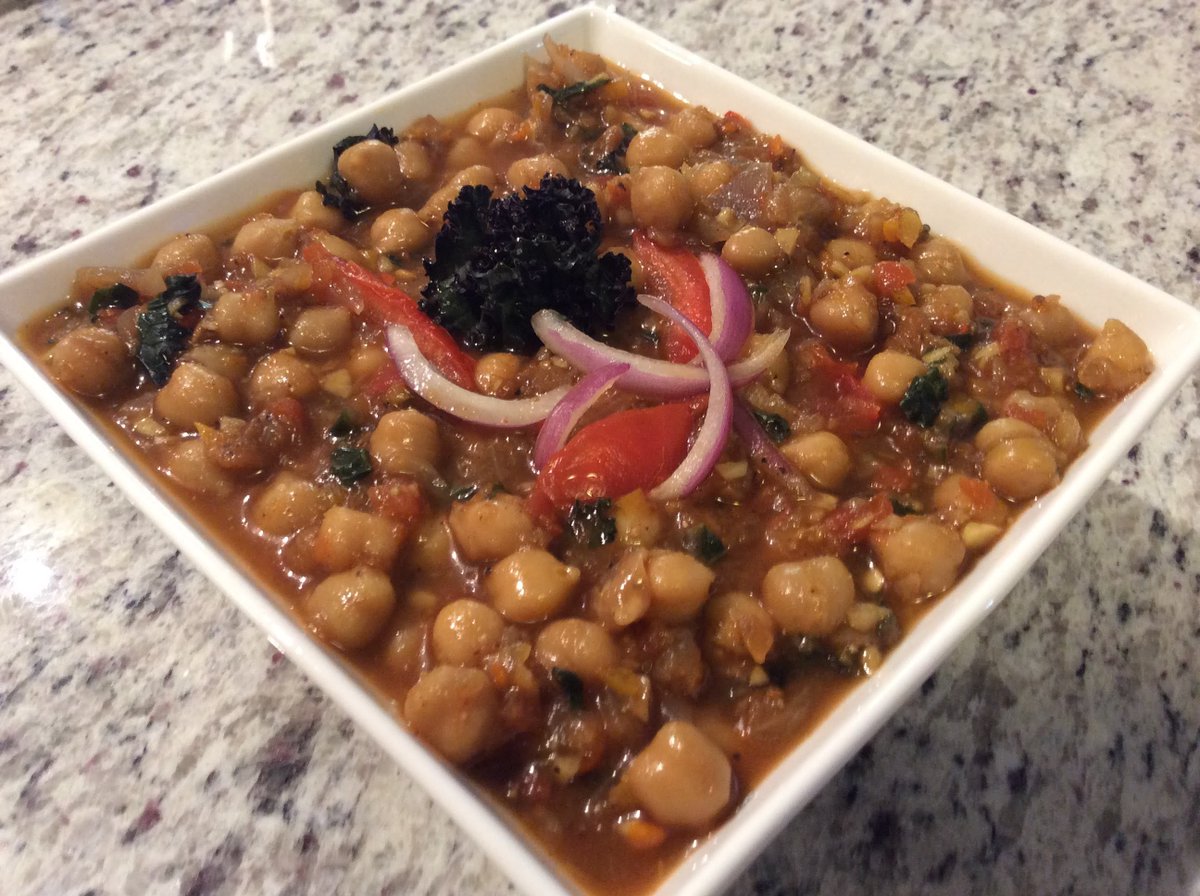 organicdishes's tweet photo. Wow!!!!!! New Youtube video coming soon!
Delicious - Organic Chickpea Curry Recipe | Low-Oil . . .
#chicpeas #deliciouscurry #plantbased #lowfat #organic #indian #india #healthylunch #healthydinner #indianfood #recipe #chickpearecipe https://t.co/YAoc7t73fq
