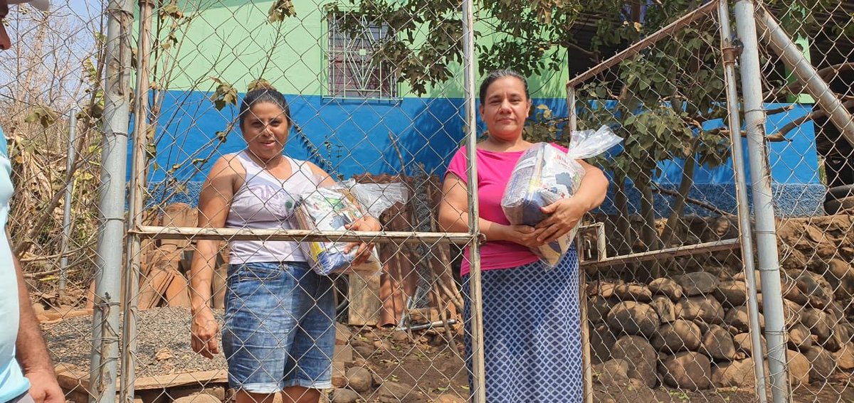 Sumemos El Salvador tweet media