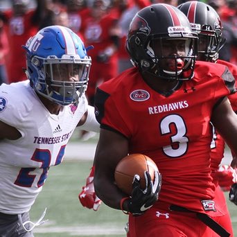nadame_tucker's tweet photo. Blessed to Recieve my first D1 Offer from Southeast Missouri State. 🔴⚫️⚪️ #REDHAWKSFOOTBALL
@CoachMartin8 @IndyFBHC https://t.co/5g0sriiPOo
