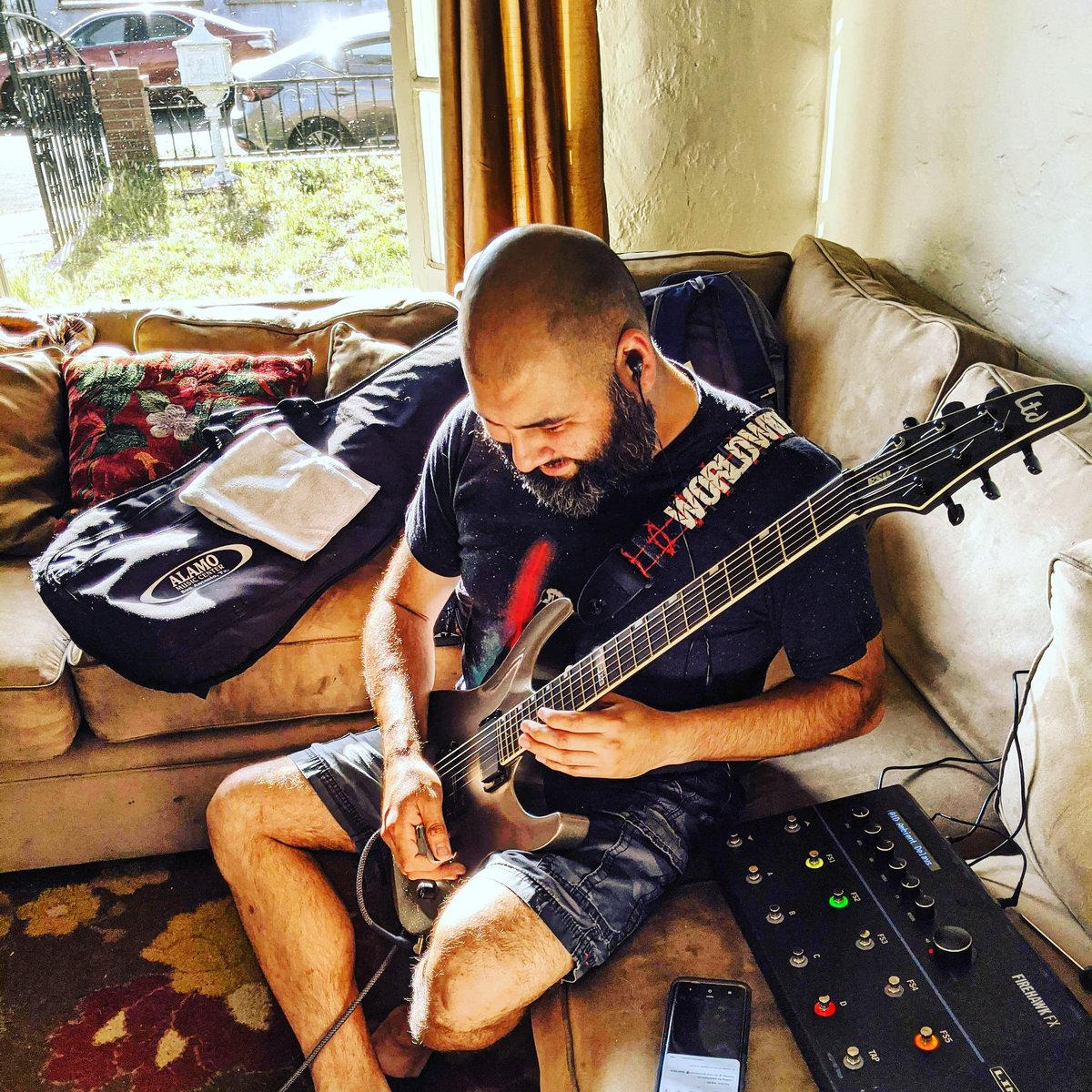 Worldwide Panic tweet media