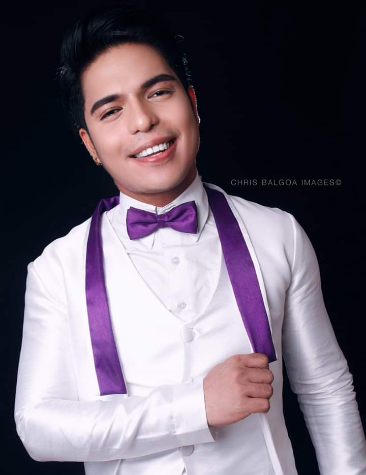 chrisbalgoa's tweet photo. FEATURED MODELS
.
• Captured by Chris Balgoa Images
• Christopher Balgoa | Model • Mew Castillo III |
.
Copyright © 2020
All Rights Reserved.
.
.
.
#photography #portrait #photographerlife #photooftheday #photos #maleportrait #hotmen #men #asianhunk #asian https://t.co/2ZN0F3NfBF