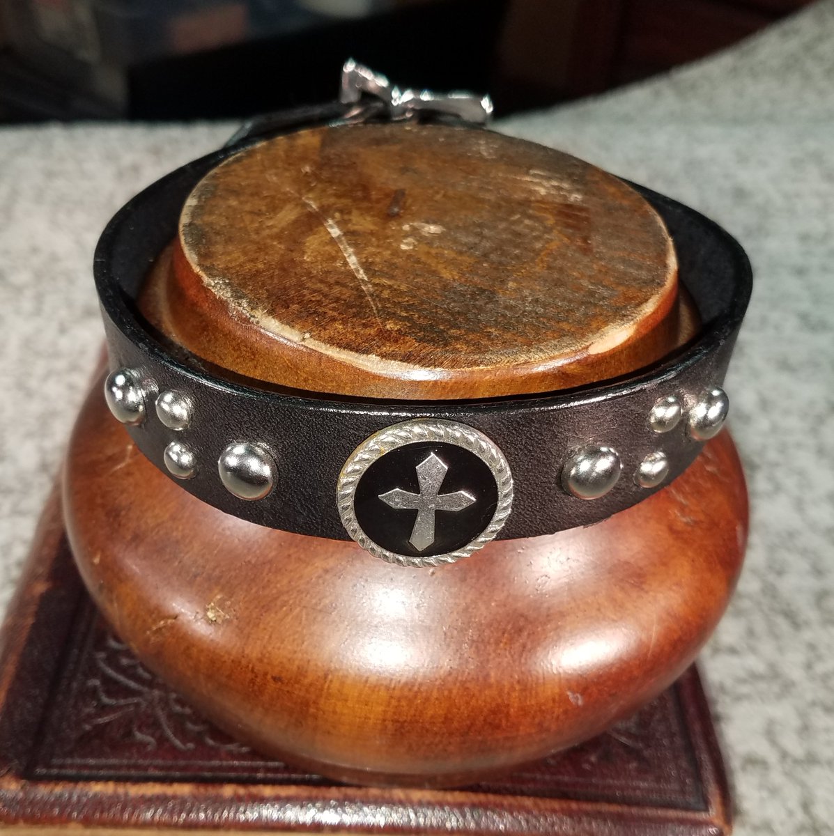 DominionLeather's tweet photo. PREMADE ITEM - Black Goth/Submissive/Decorative choker/collar with Spots and Cross Concho (14 to 16 inches) 
https://t.co/D6E9blEA22 https://t.co/h9H44yiVdr