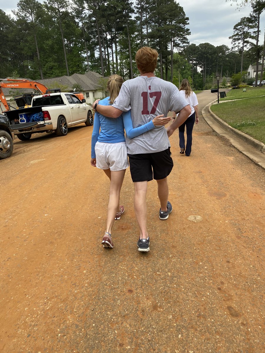 hkullman's tweet photo. 3 miles, deer meat quesadillas, &amp; 3 dozen doughnuts DELIVERED TO OUR DOOR later ...... #QuarantineChronicles https://t.co/VbkupaZfVj