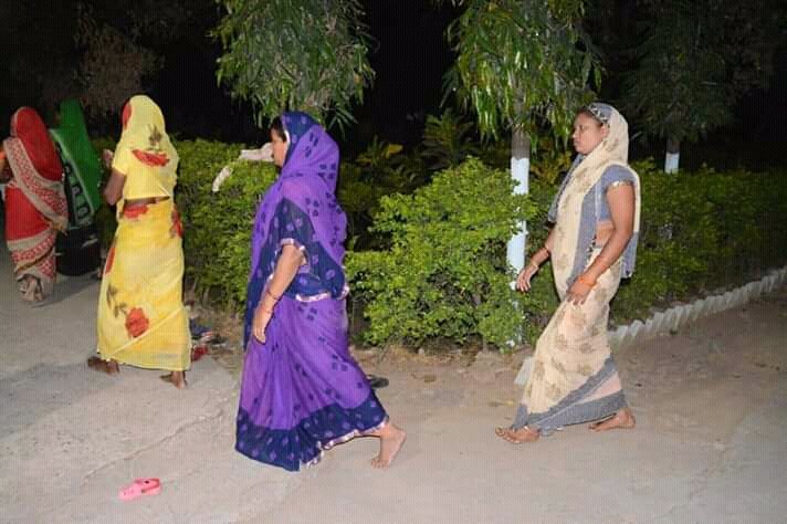 Ronak36097082's tweet photo. @aks5500 @Sir1Anu @chitraaum Photo bhi jhoot bol rahi hai Kya ? https://t.co/or07Pfvvrm