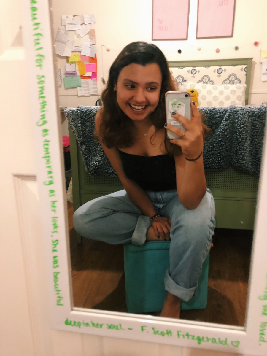 ninacate01's tweet photo. blue jean baby 👶🏽 https://t.co/CkciNkQGnj