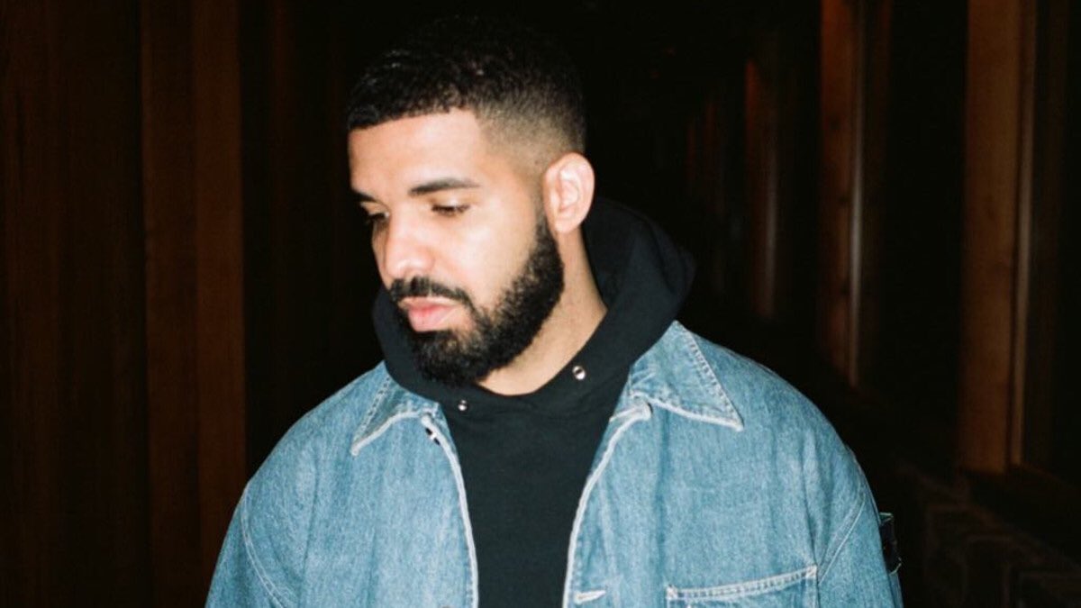 2018: DrakeThe rapper held the #1 spot of the Billboard Hot 100 for the majority of 2018 — amassing a total of 29 weeks at the top.His album 'Scorpion' doubled streaming records on main music platforms like Spotify & Apple Music and scored the biggest debut of the year.