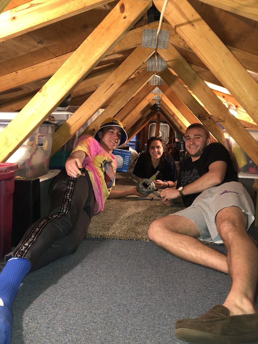 MrsReadnour's tweet image. Attic clean-up completed! 🎉The clubhouse is open again!😊 #SiblingFun #IndoorHideout #MakingMemories #WindsorWay @WMSowls @mholland7261977 @TheChamTeacher
