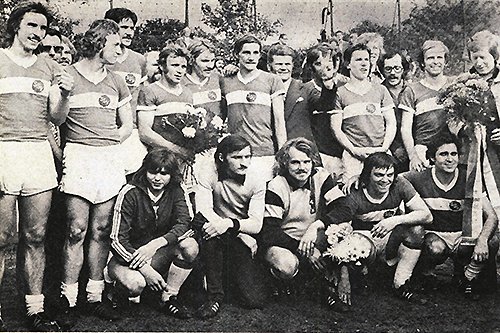 O Spandauer fez sua primeira e única aparição na temporada 1975-76 quando foi rebaixada, a equipe situada na capital Berlin. Desde então, jogou as divisões inferiores do futebol alemão, logo depois foi dissolvido em 2014Foto: Kicker