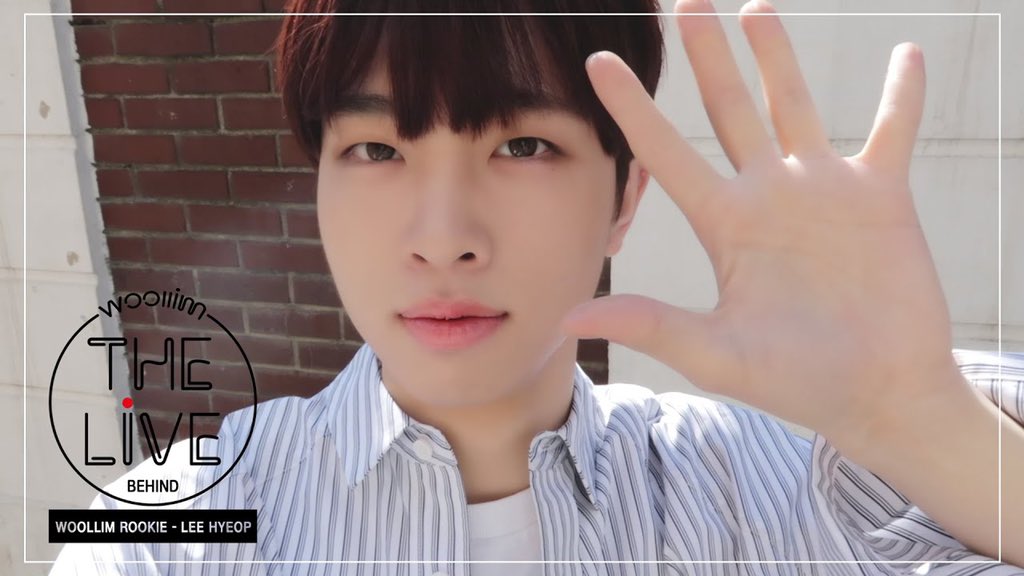 itswooseong's tweet photo. [TRANS] 200405 Woollim THE LIVE Behind - Woollim Rookie Lee Hyeop

#WOOLLIMZ #LEEHYEOP #울림즈 #이협 https://t.co/2jX7sljkf8