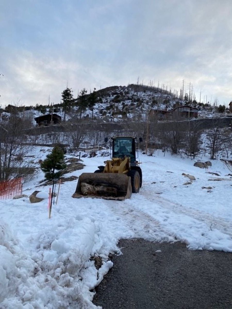 dailywildcat's tweet image. Two UA alumni are building the first hotel on Mt. Lemmon in 17 years. Read this story for the details.
buff.ly/2xyjUgy