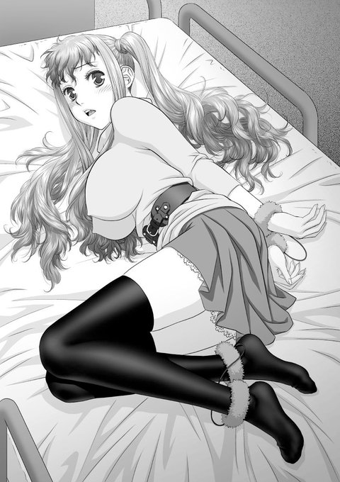 「My doll house」から台詞フキダシ擬音無し絵…その,31
(一部再掲、時々エロいシーン等々ありますがお許しを〜 ^^;;)
普段からちょっとエッチな服ばかり描いてるので、男の娘"ありす"の過剰なフェロモンにやられて性的にバランスを崩した人の服を描くのに苦心したのですが、分かりにくい( >Д<;) 