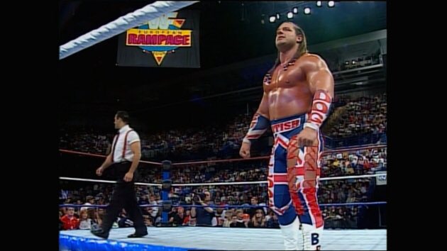 121875Raywwe1's tweet photo. A Great Shot Of The Late Great #BritishBulldog 28 Years Ago Today At WWF UK Rampage 1992 Facing Off Against IRS @georgiasmith87 https://t.co/vIaC4Omtgy