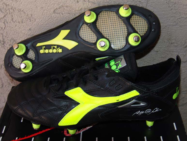 diadora football boots 1990