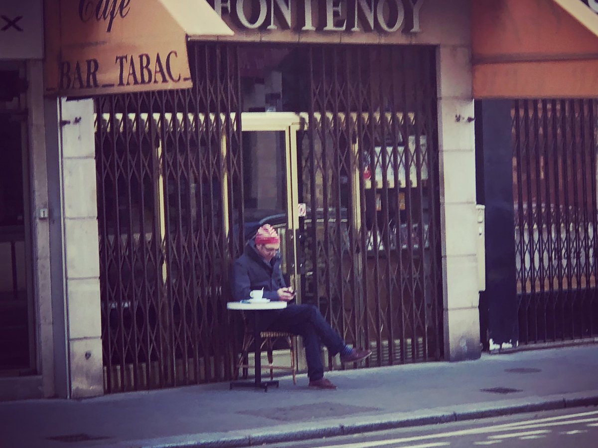 raphdeandreis's tweet image. Petite résistance