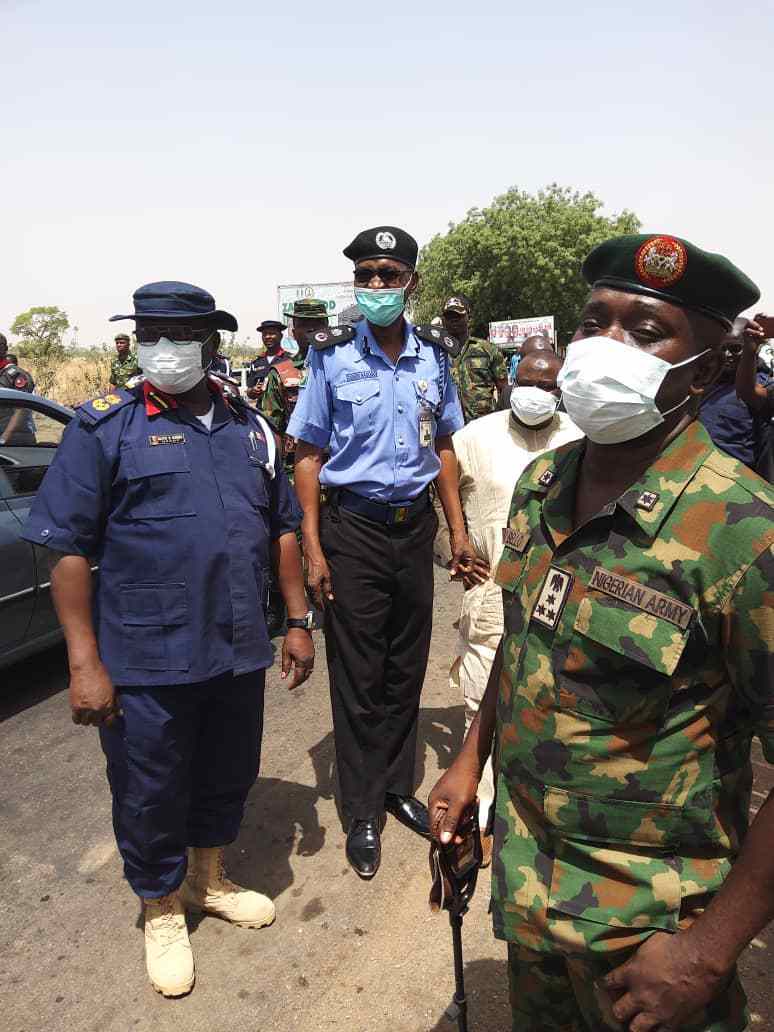 Prime Time News Covid 19 Zamfara Cp Appreciates Total Compliance Of Lockdown Of Tsafe Market T Co Knvtwon3ir T Co 8l21y1zxlk Twitter