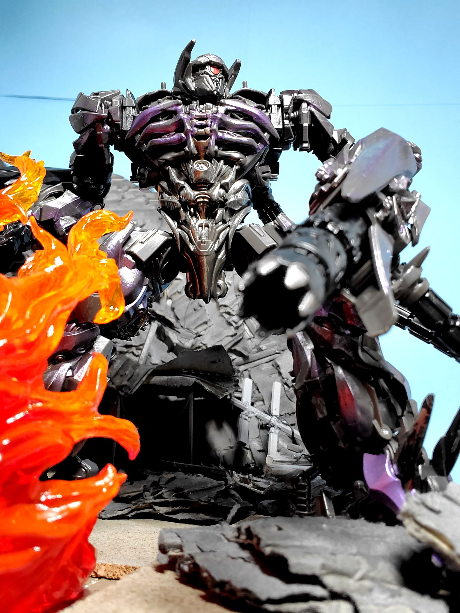 Gg 下からのショックウェーブ かっこいいぞー トランスフォーマー Transformers Gg 下からのショックウェーブ かっこいいぞー トランスフォーマー Transformers