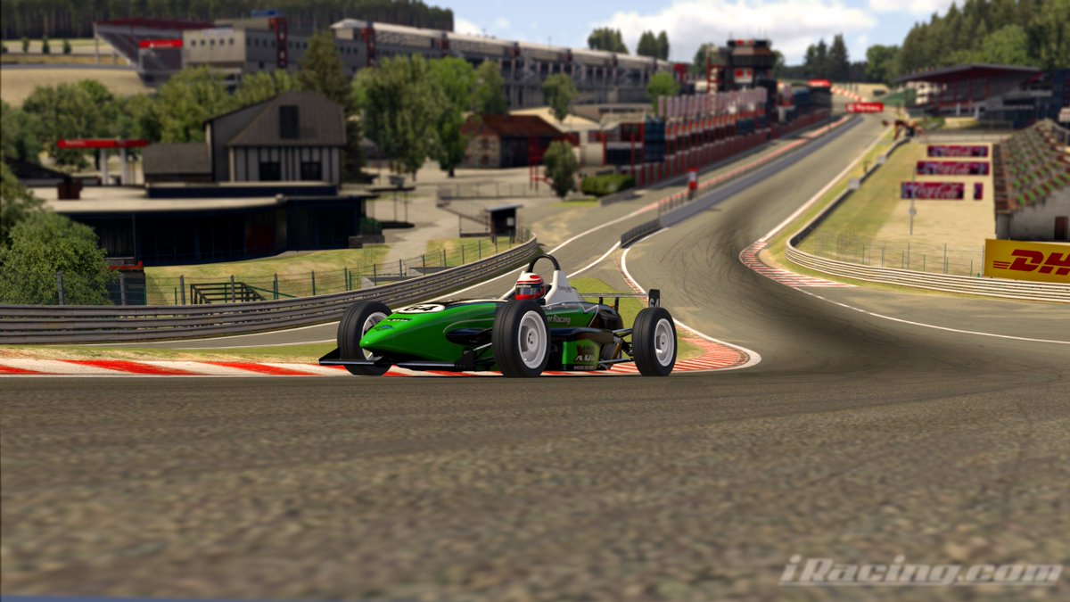 Finalmente tenemos a los dos pilotos en primera división en la primera edición de <a href="/ISB_Ibercup/">IBERCUP SKIP BARBER</a> 

Gran tiempos los obtenidos por <a href="/lusan_racer/">LuSaN</a> y <a href="/Javi_Carbo/">Javi Carbo</a> 💪

¡Suerte en el campeonato chicos! 
<a href="/overtake_es/">OVERTAKE</a> #greenpower
