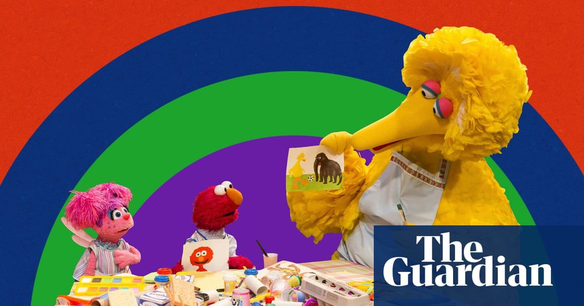 MHCC_'s tweet photo. Sesame Street's pandemic advice for parents: 'Find rituals, be flexible, take a breath' https://t.co/GXlEijjlik via @guardian https://t.co/njX1XwCLos