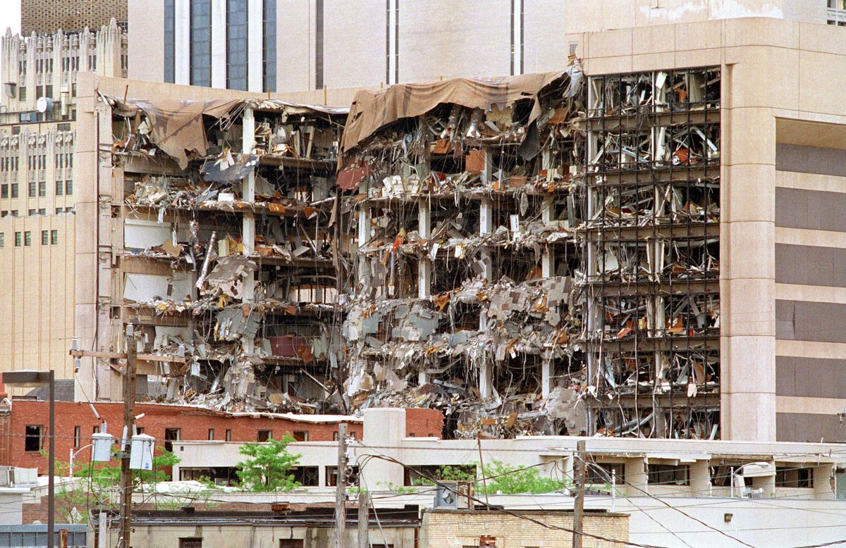 25 years ago today far right terrorist committed biggest domestic terrorist attack in US history. Today, many of my students have never heard of it, because it wasn't covered in US history course. If you don't learn from past, you will suffer in future. #NeverForget #okcbombing