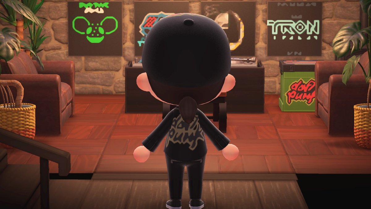amesdesign1's tweet photo. Here it is from behind! #DaftPunk #Logo #Alive #amesdesign #AnimalCrossing #ACNH #NintendoSwitch https://t.co/sgwzj7IaXG