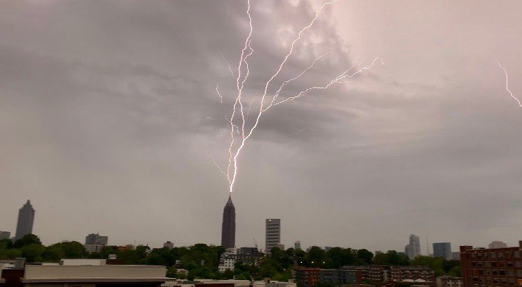 Lightning strikes the Bank of America Plaza in Atlanta. 📸: Matt Merves