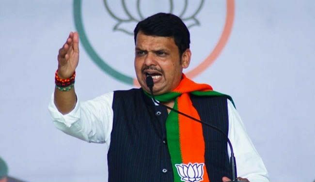 FollowAkshay1's tweet photo. RT, if you missing him as Maharashtra CM..!😷

#Palghar #moblynching #Maharashtra https://t.co/OkiWubx9kr