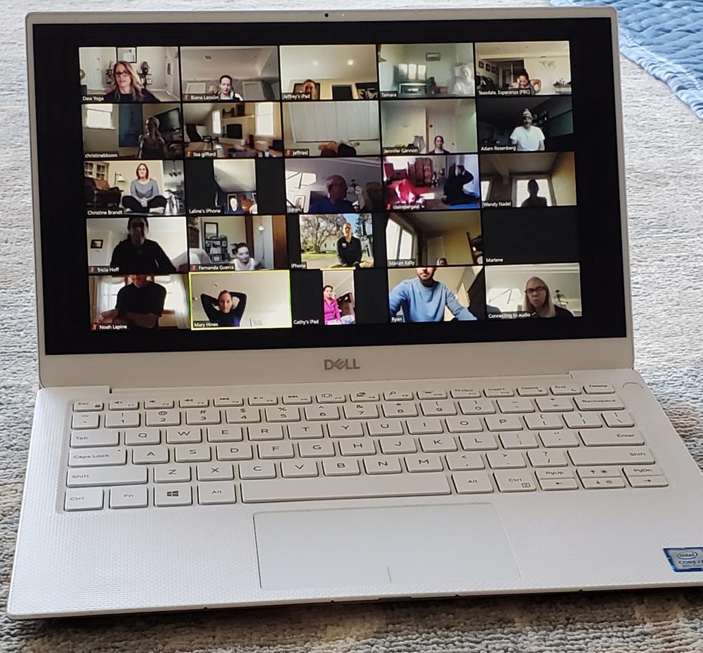 BianaLanson's tweet photo. "We cannot solve our problems with the same thinking we used when we created them."-Albert Einstein 
Zoom allows to never miss a Sunday morning class with @dewyoga_ 
https://t.co/U1FlvvqxkE @GIResearchFdn @IBDMD https://t.co/hiT9NovHUQ