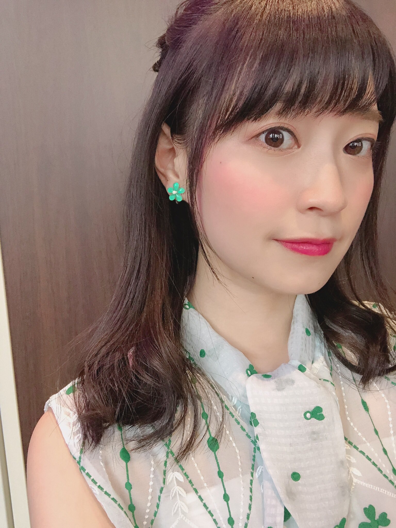 岩田 陽葵 なっちゃん Yuuuumr からも 自撮りつなぎ が回ってきました ありがとう じゃあ最近解禁された 衣装のオフショットを 皆も既にやっていそうなので バトンは私がアンカーに させてもらいますっ T Co 岩田 陽葵 なっちゃん Yuuuumr からも 自撮りつなぎ が回ってきました ありがとう じゃあ最近解禁された 衣装のオフショットを 皆も既にやっていそうなので バトンは私がアンカーに させてもらいますっ T Co