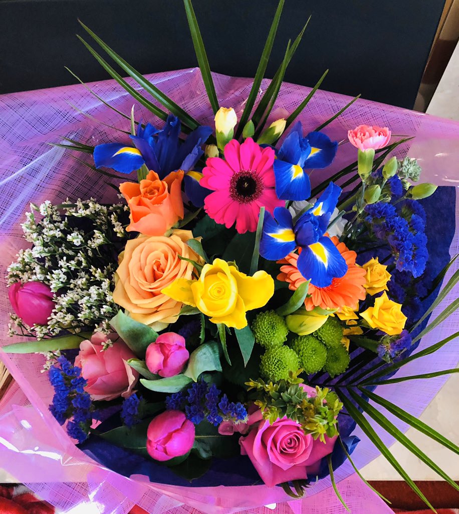 Friends are so important in these days of such uncertainty - I certainly have the best! #stayhomeandsafe #friendship