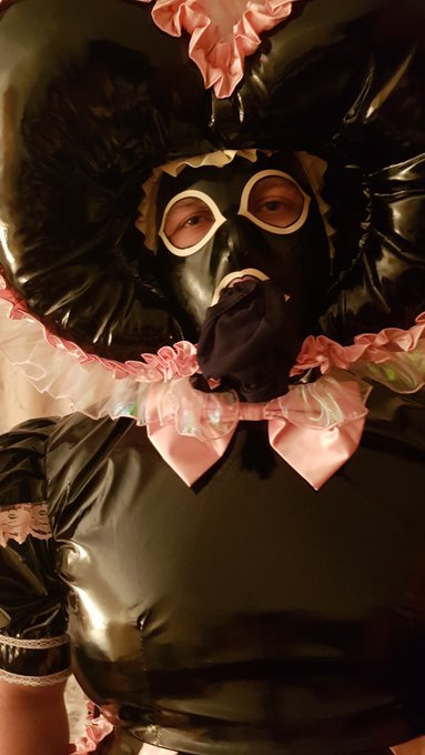 Slave wont be quite? No problem, take off your dirty panties and shove them in their complaining hole<a href="/tag/mistress"class="tags"><span>#mistress</span></a><a href="/tag/dirtypanties"class="tags"><span>#dirtypanties</span></a><a href="/tag/femdomme"class="tags"><span>#femdomme</span></a>