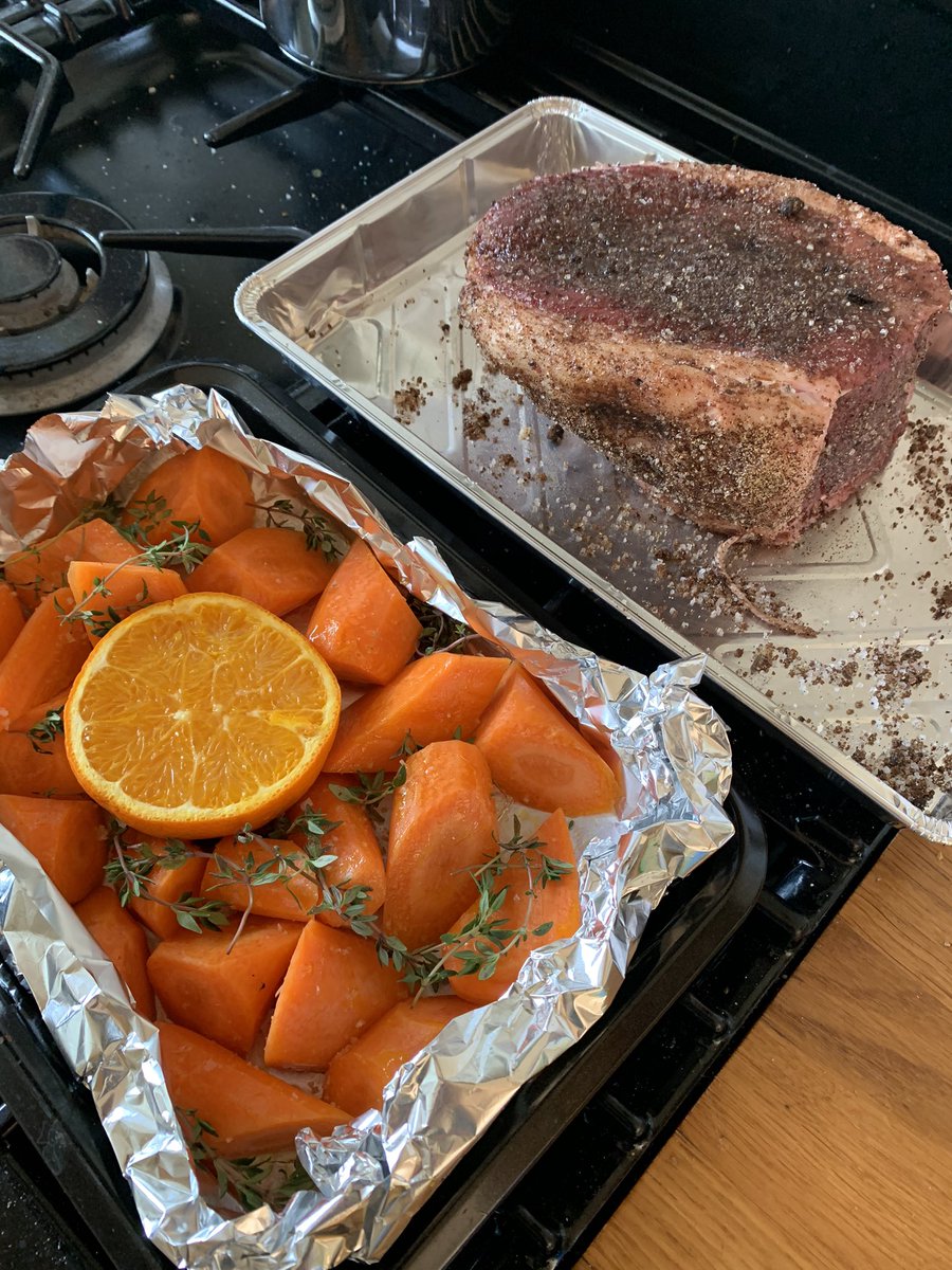 Saturday nights hanger steak from @dartsfarm on the @Weberbarbecues  master touch @UkbbqMag @devonwoodsmoke today’s menu is roast topside with coffee rub! #bbq #SundayRoast #weber #smoke