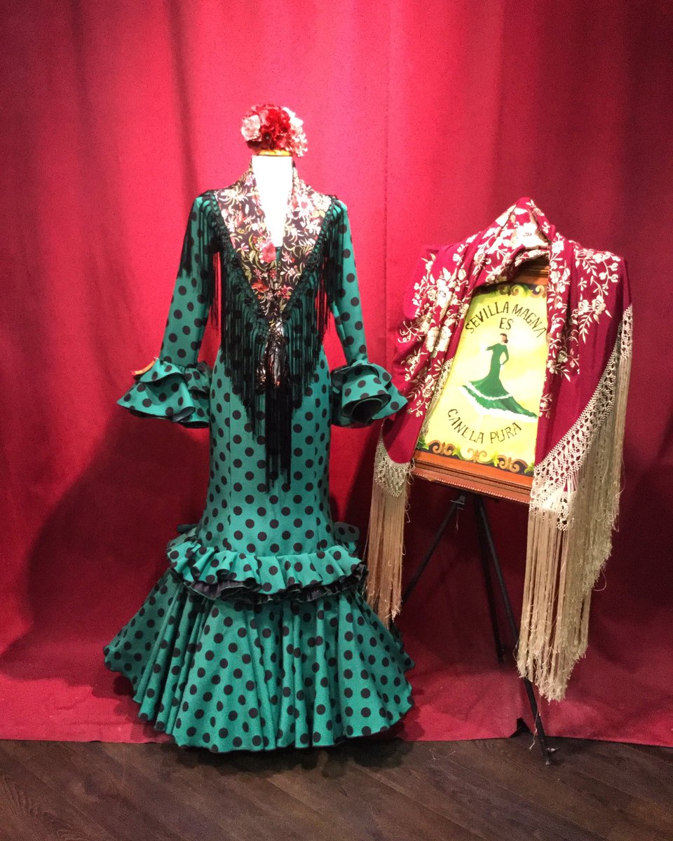canela_pura's tweet photo. 💃🏻 A una semana de la que sería la feria de Sevilla 2020..!!Este año será una #feria🎡 diferente !! Vivámoslo unidos! #feriaencasa !Cenemos #pescaitofrito en casa ..!! hagamos un alumbrado de sevilla a las 00:00!Comparte y difunde para que todos celebremos una #feriadeabrilencasa https://t.co/K5lC6iFIsw