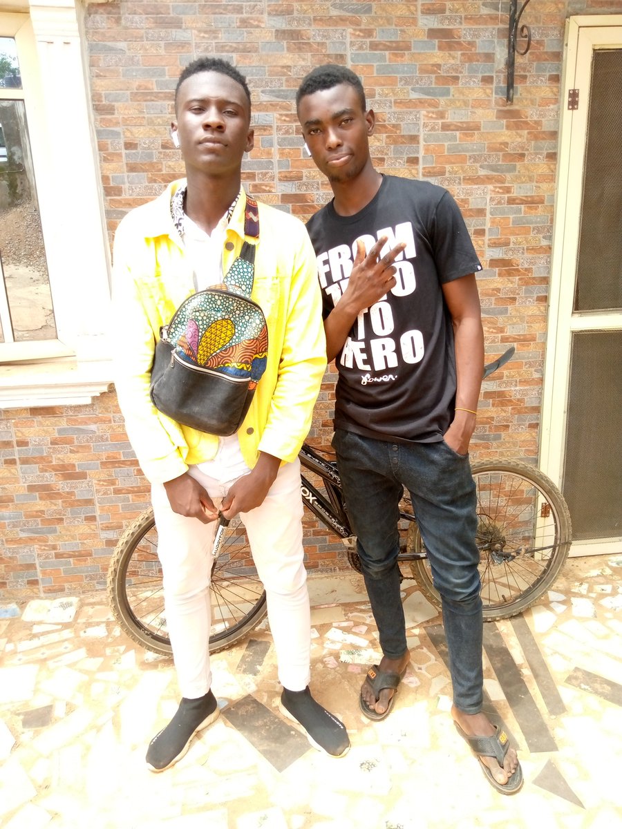 wilson_preye's tweet photo. I neeed more followers............ifb asap 🙏🙏 #PS5 #IGLive #putyourbackinitchallenge https://t.co/NTMVeaZh66