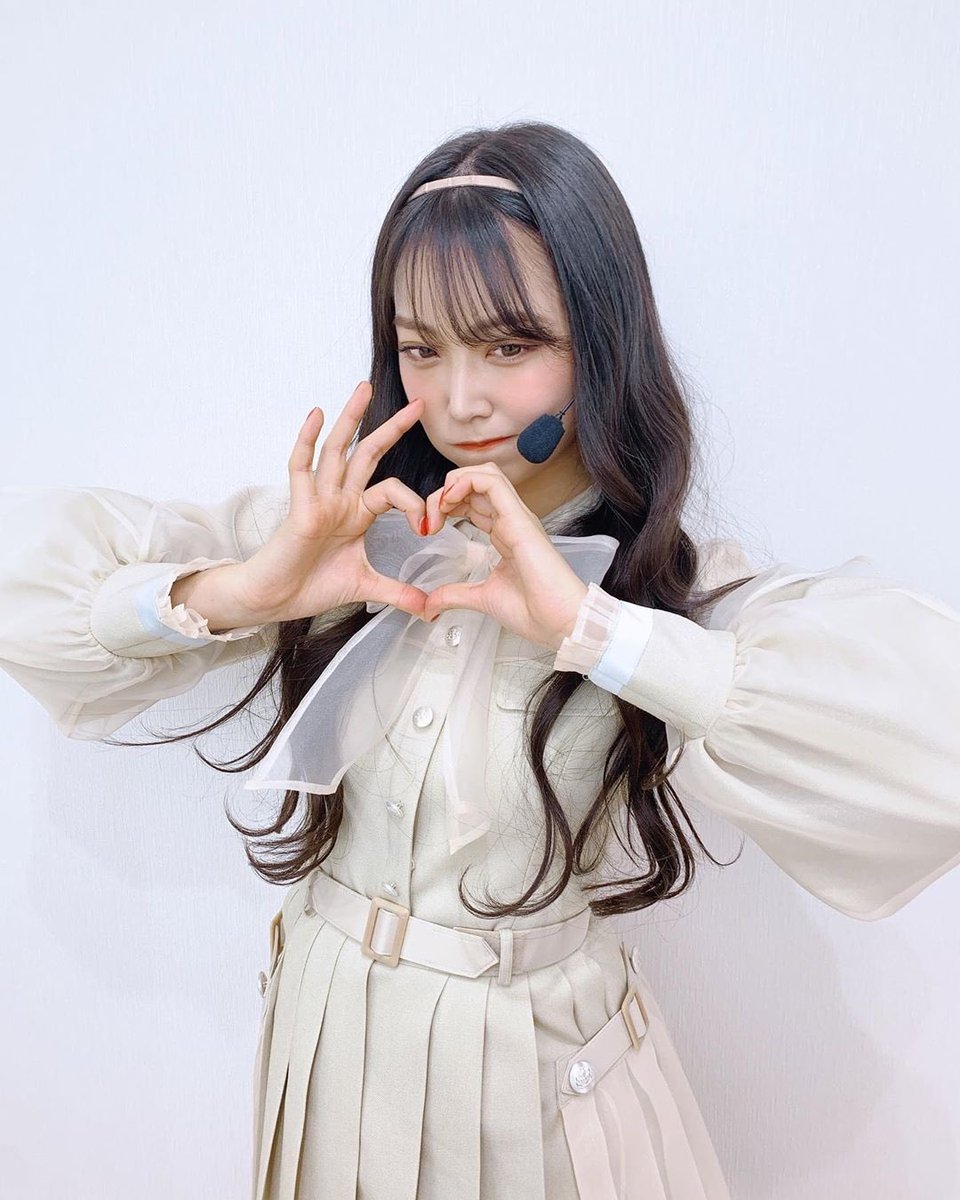 A 野原ひろしの大人帝国での活躍も好きだけど個人的には戦国大合戦での しんのすけ を迎えに行くために過去に行くことで 帰れなくなったらどうする の問いかけに しんのすけのいない世界に未練なんてあるか と即答したひろしが好きでした クレヨン A 野原ひろしの大人帝国での活躍も好きだけど個人的には戦国大合戦での しんのすけ を迎えに行くために過去に行くことで 帰れなくなったらどうする の問いかけに しんのすけのいない世界に未練なんてあるか と即答したひろしが好きでした クレヨン
