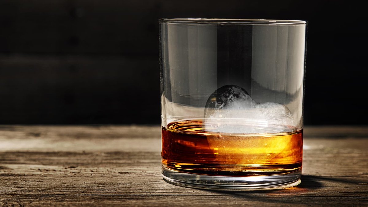 Gen Surg- Whiskey The drink of the confident. Not for the faint of heart, but time proves just how valuable they can be. Frequently turned to in a crisis; a safe harbor in a storm. Bold but ultimately approachable. A few can have a sharp edge but most are warm at heart.