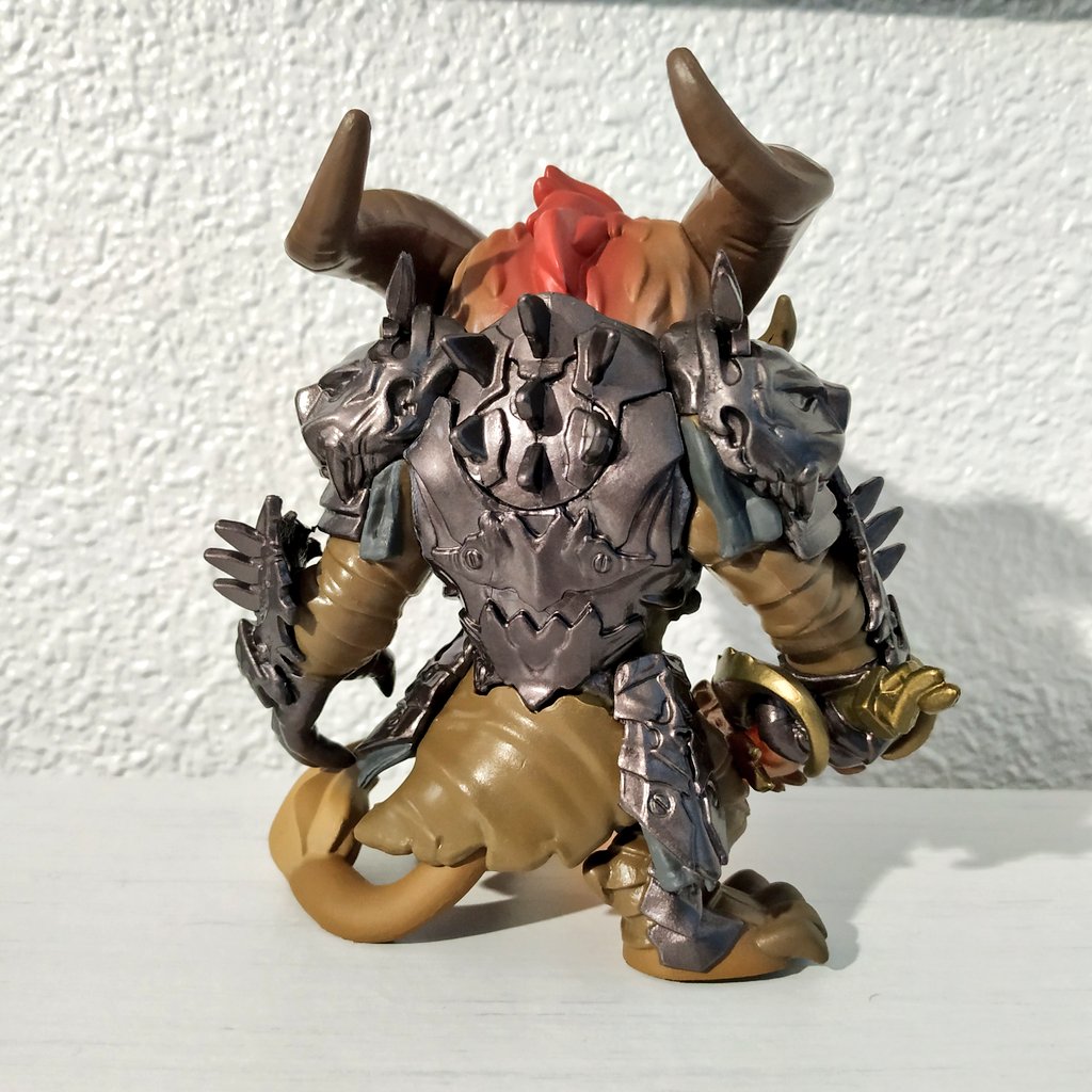 roxanasparrow's tweet photo. Mi Charr favorito y más querido Rytlock, lo más fascinante de este Funko es todos los detalles perfectos de su armadura y de su espada Sohothin 🧡
@PopInABox @arenanet @GuildWars2
#Rytlock #RytlockBrimstone #Sohothin #PopGames #Charr #funkopop #funko #guildwars2 #guildwars #gw2 https://t.co/pxJY26ryXN