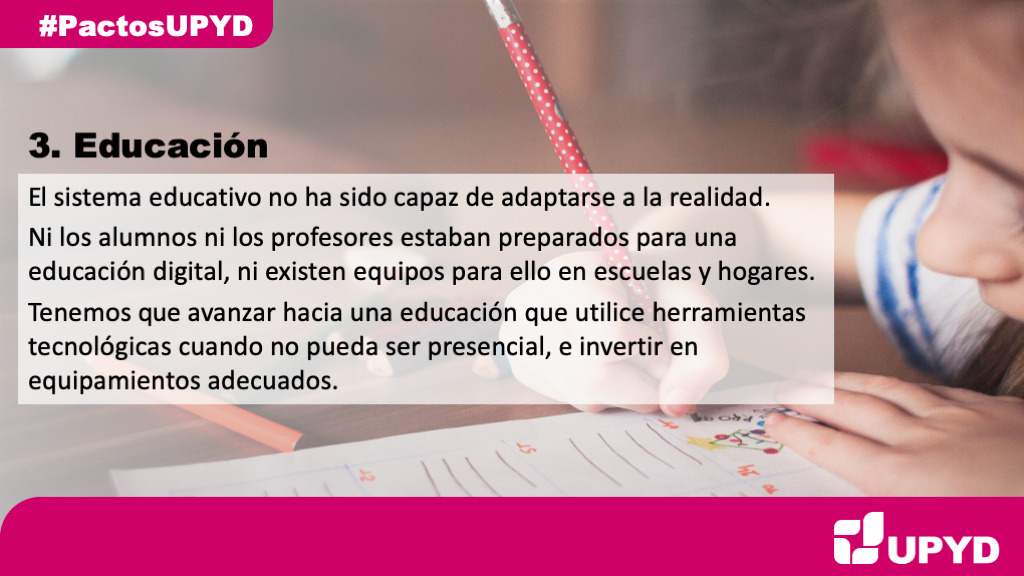 La España que queremos para el futuro se está forjando ya, hoy mismo, en nuestras escuelas, institutos y facultades, y debe de ir, como hoy va toda la ciudadanía, de la mano, por la misma senda y con el mismo objetivo. Es urgente el acuerdo de todos #PactosUPYD