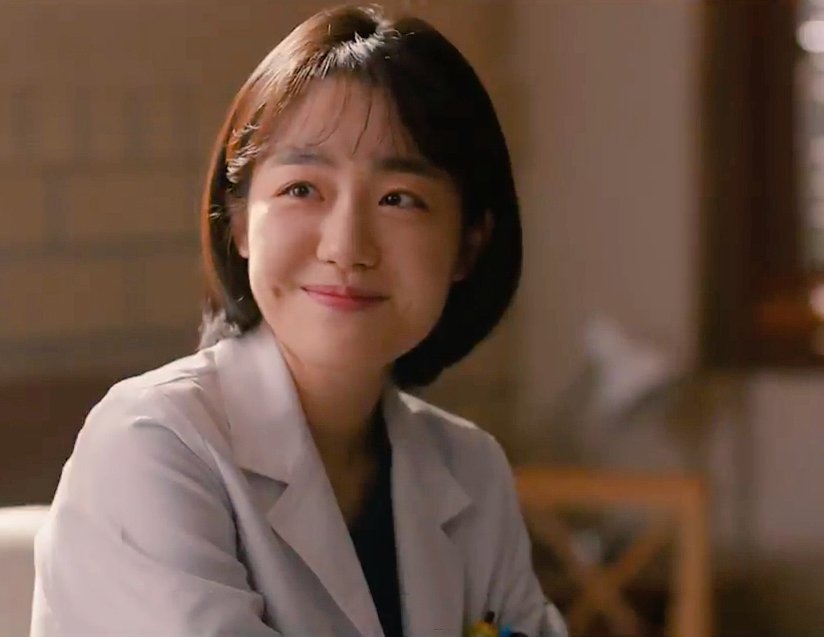 Dr. Bae Moon-jung | 𝑶𝒓𝒕𝒉𝒐𝒑𝒆𝒅𝒊𝒄 𝑺𝒖𝒓𝒈𝒆𝒐𝒏Dr. Yun Ah-reum | 𝑬𝒎𝒆𝒓𝒈𝒆𝒏𝒄𝒚 𝑴𝒆𝒅𝒊𝒄𝒊𝒏𝒆 #RomanticDoctorTeacherKim 3