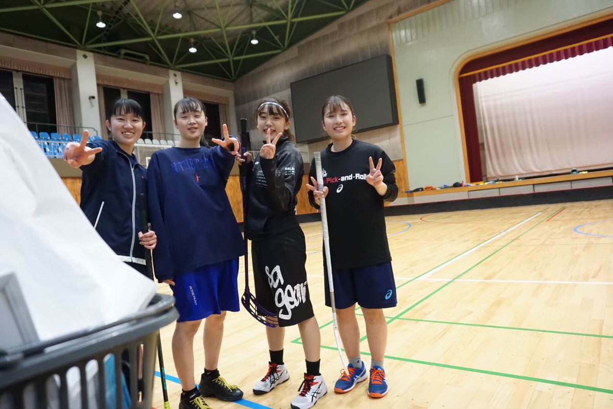 駿河台大学ﾕﾆﾊﾞｰｻﾙﾎｯｹｰ部 En Twitter 新入部員大募集中 男女問わず大募集中です 私たちはフロアボールという室内で行う ホッケーをしています 大学から新しいことを始めたいそこのキミ 一緒にフロアボールをやろう 駿河台大学ユニバーサルホッケー部