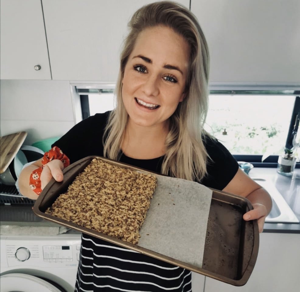 Sunday’s spent baking 🍪 and it wasn’t a complete flop ☀️