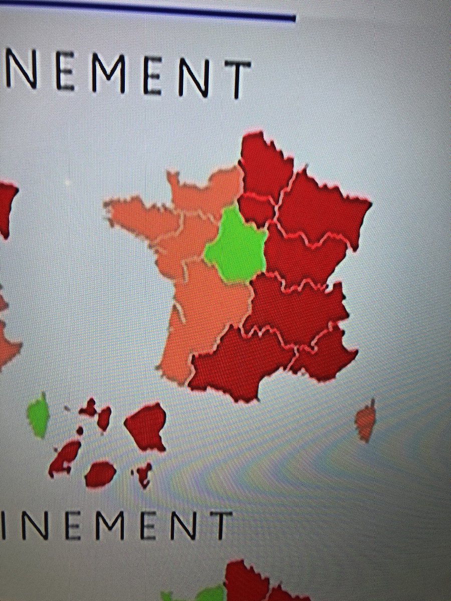 LeLetchi's tweet photo. L’Outre-mer : ces territoires si étranges qu’on ne connaît même pas dans quel sens ils sont 
#EdouardPhilippe https://t.co/5Se9nLKeqB