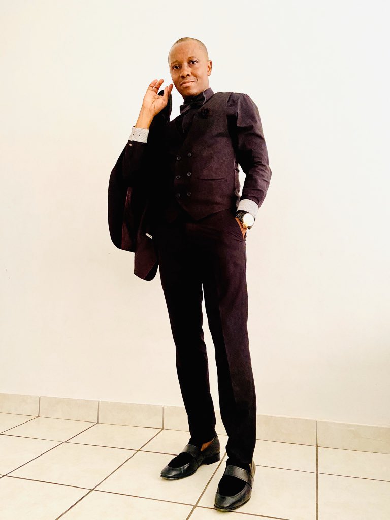 diesel_saah's tweet photo. Happy Sunday ππ #FuneralThings https://t.co/I3vBrZew6X