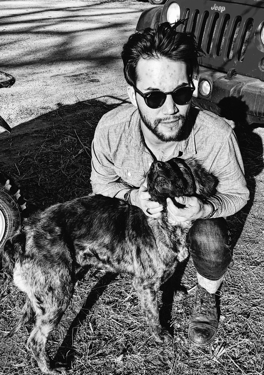 rascalmartinez's tweet photo. Farm pooch. #onthefarm #rascalmartinez https://t.co/YGxw2A2MJ5