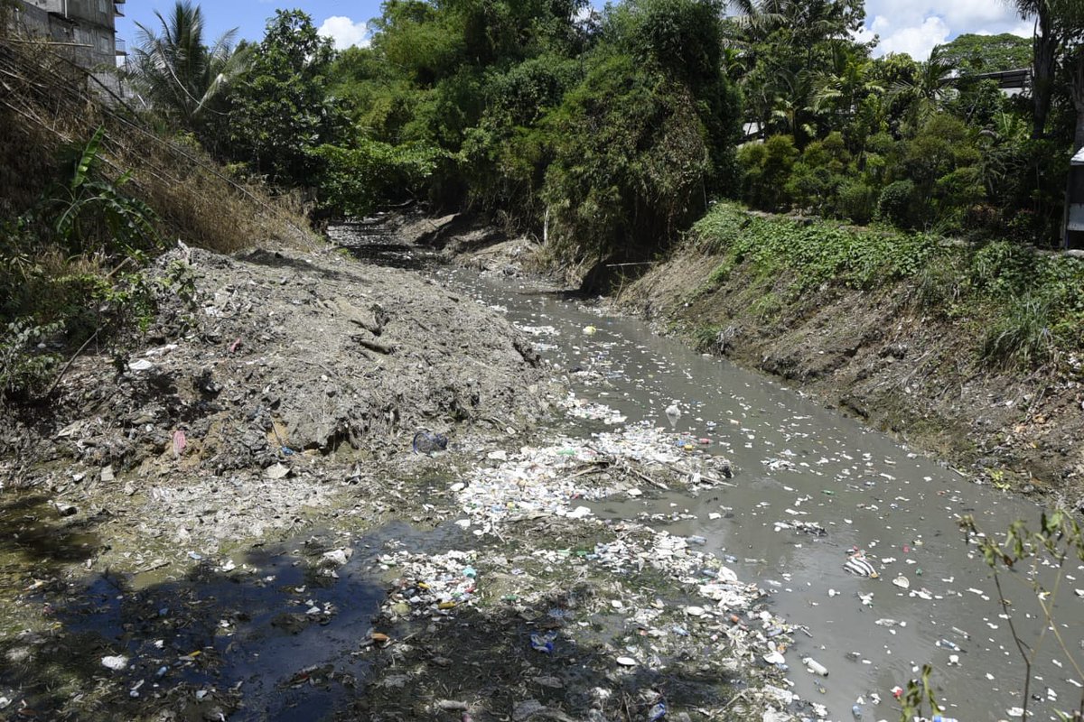 caasdrd's tweet photo. Cañadas intervenidas por la @caasdrd: Arroyo Hondo/ tramo de autopista Duarte-Arroyo Seco (tramos I-V), Los Dulceros de La Zurza, La Málaga, Arroyo Francisco, La Javilla, Lotes y Servicio I y II y San Luis. #CAASDTrabaja #SaludSomosTodos https://t.co/eeez30vgJh