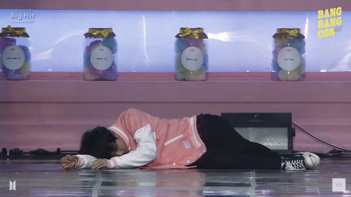panpankoya's tweet photo. 😴😴😴
#kimseokjin
#muster4
#bts
@BTS_twt https://t.co/0zQOivHPnC