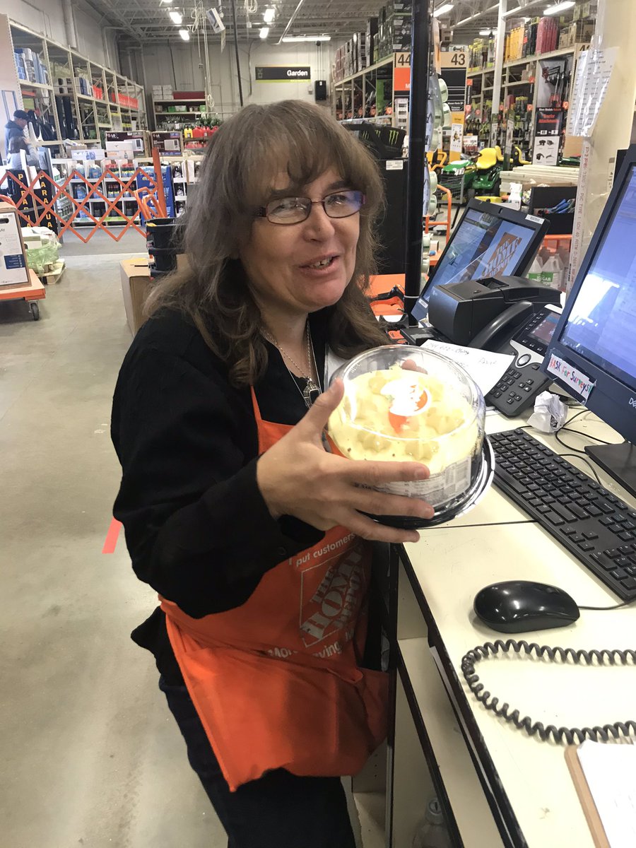 When you come in to work extra at the Service Desk and it’s your Birthday you get carrot cake!  Thanks Diana! <a href="/HomeDepot2323/">ColdSpringHomeDepot</a> @BFrickerTHD @Schneider977 <a href="/al_illustrato/">Al Illustrato</a> <a href="/Andrew4Meyer/">Andrew Meyer</a> <a href="/Paul_Haitsch/">Paul Haitsch</a>