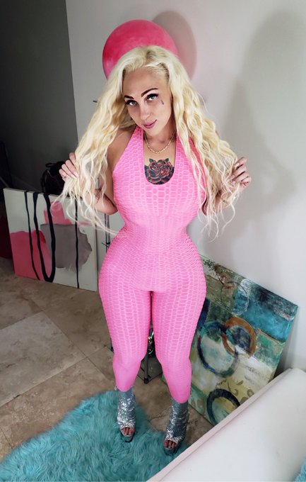 I’ll be your lil’ sex toy?
https://t.co/cZl1Crz0mH https://t.co/OJQD2A9ke8
